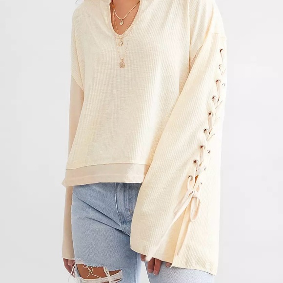 Buckle POL Pieced Top Size M Lace-Up Bell Sleeves Cream Beige Raw Edge Boho - Picture 3 of 13